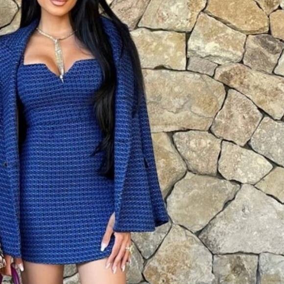 Zara Textured Mini Dress - Picture 2 of 6